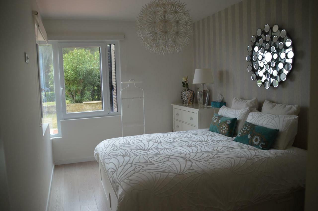 Amazing Beach & Pool Apartment With Garden Sesimbra Esterno foto