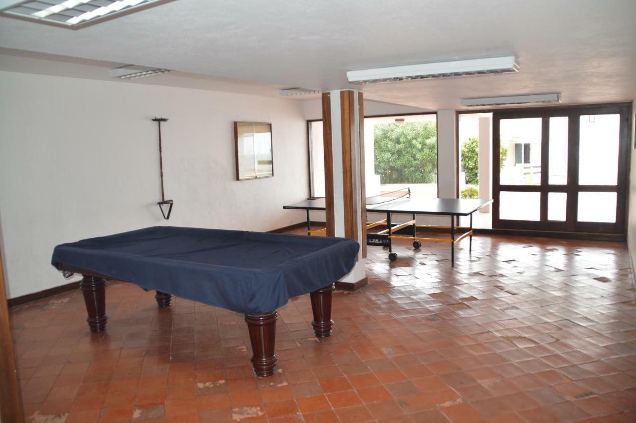 Amazing Beach & Pool Apartment With Garden Sesimbra Esterno foto